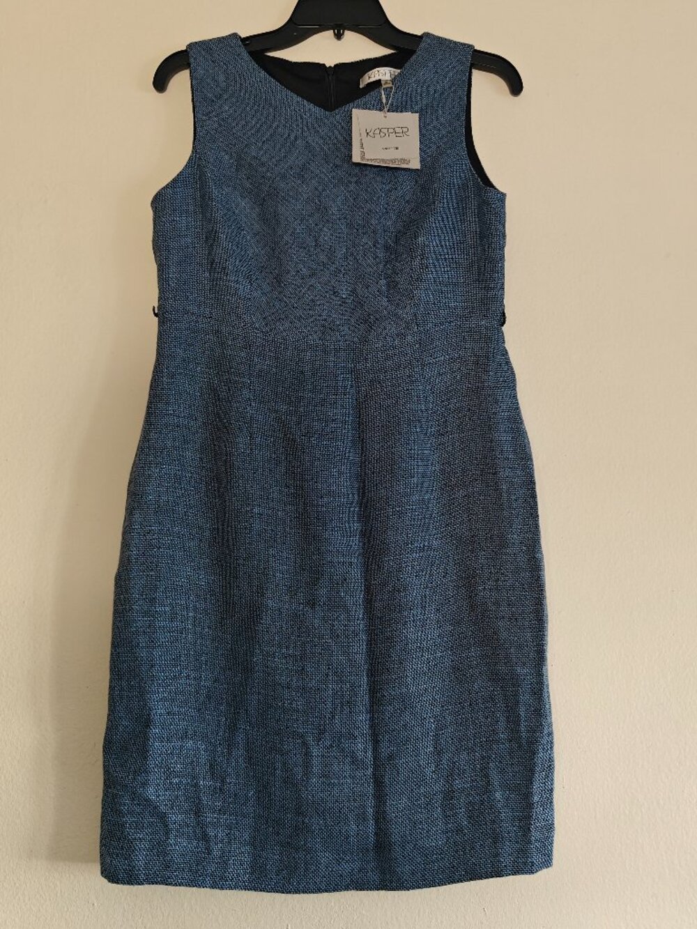KASPER WOMEN'S SLEEVELESS KNEE-LENGTH DRESS ( 4 PETITE )